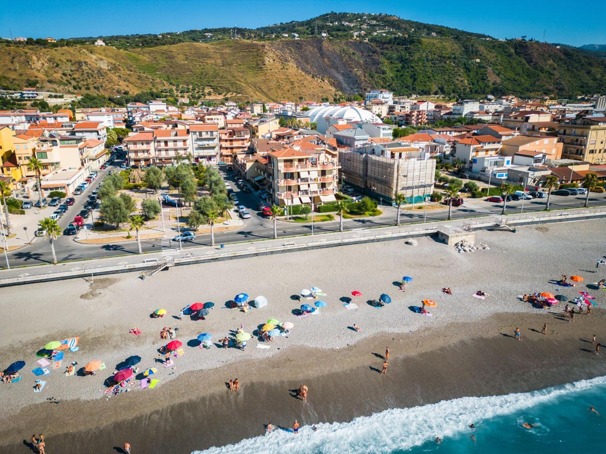 Dom wakacyjny L'arcipelago Fronte Mare Con Ampio Balcone Capo dʼOrlando